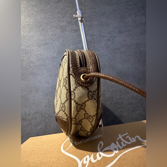 **Sold Via Vestiaire Collective** Gucci GG Sherry Line Handbag - Picture 11 of 15